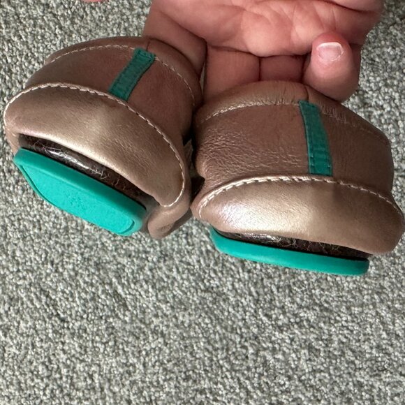 Tieks Rose (original release) Brand New, never worn Size 9 - Picture 2 of 4